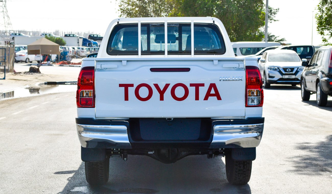 Toyota Hilux 2.4L Diesel 4WD M/T