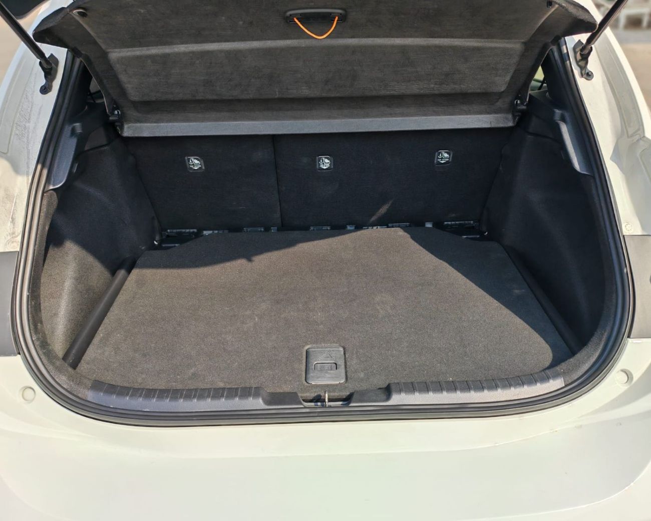 تويوتا كورولا GLI MR Hybrid 1.8L