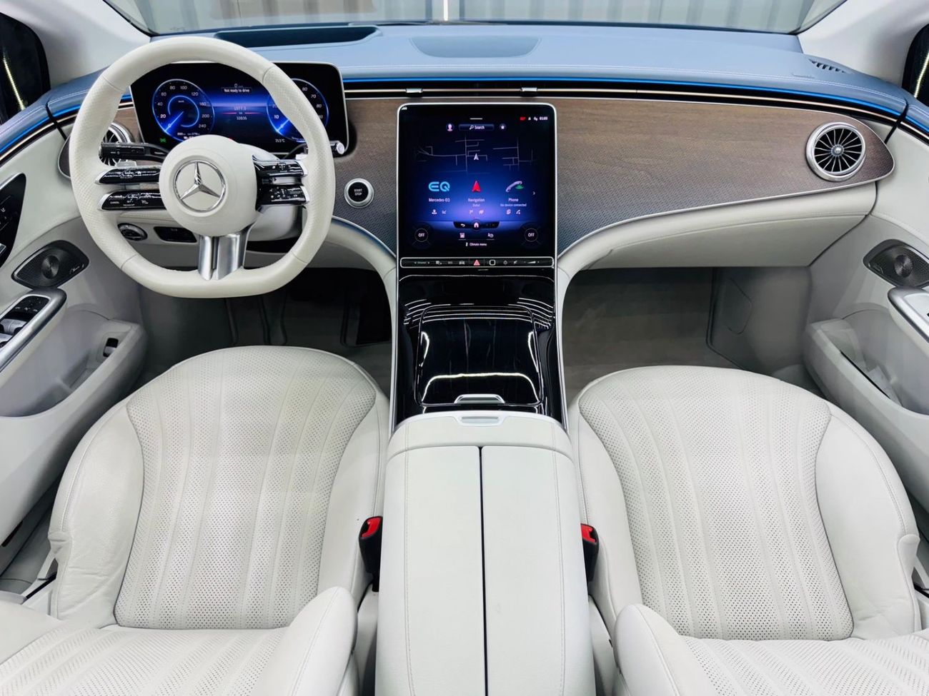 Mercedes Benz EQE 350+ STD Mercedes EQE 350+ | Edition one | GCC | Low Mileage | Gargash Warranty & Service 2027
