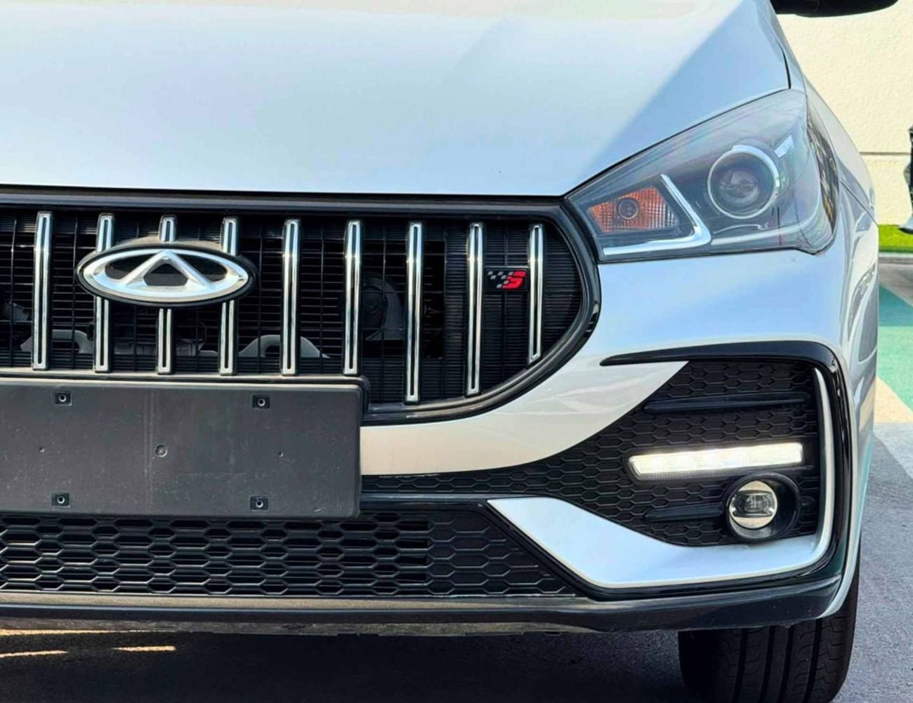 شيري ازيرو5 ARRIZO 5 || 1.5L PETROL V4 | GCC SPECS | KEY START | REAR PARKING SENSOR (CODE # TARZ)