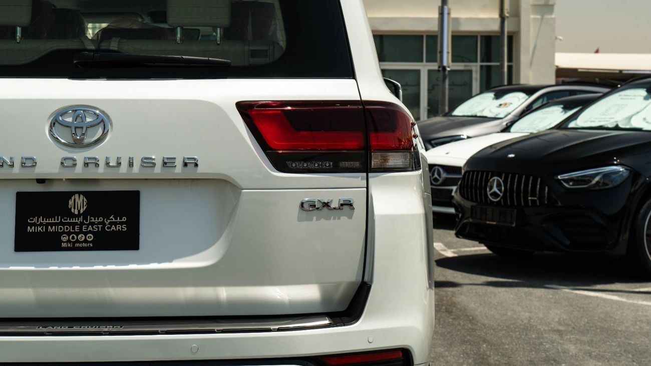 Toyota Land Cruiser GXR | 4.0L | V6 | 2026
