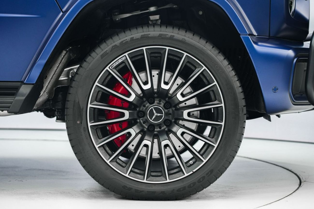 مرسيدس بنز G 63 AMG Mercedes-Benz G 63 | 2025 GCC 0km | Agency Warranty | AMG Package | Carbon Fiber | 22 inch Rims