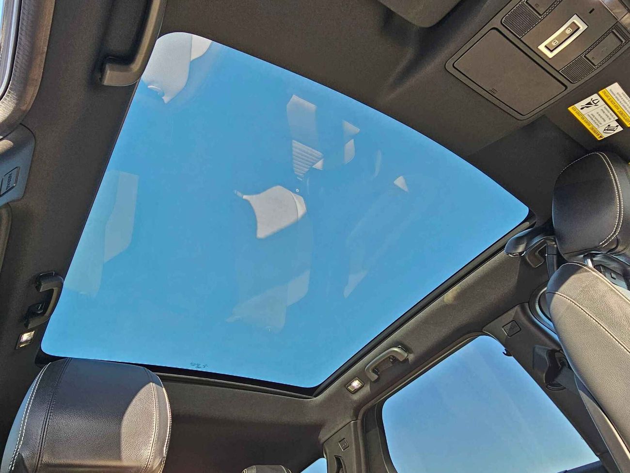 لاند روفر دسكفري / P250 S-R DYNAMIC/ AWD V4/ ORG AIRBAG/1288 MONTHLY/LOT#42418