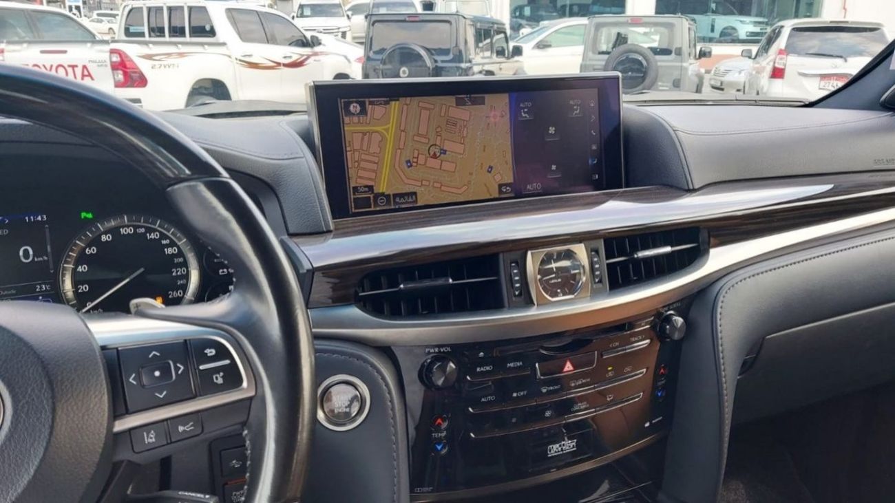 Lexus LX 570 LEXUS LX5704YEARS OR 150 KM WARRANTY FROM ALFUTTAIMI