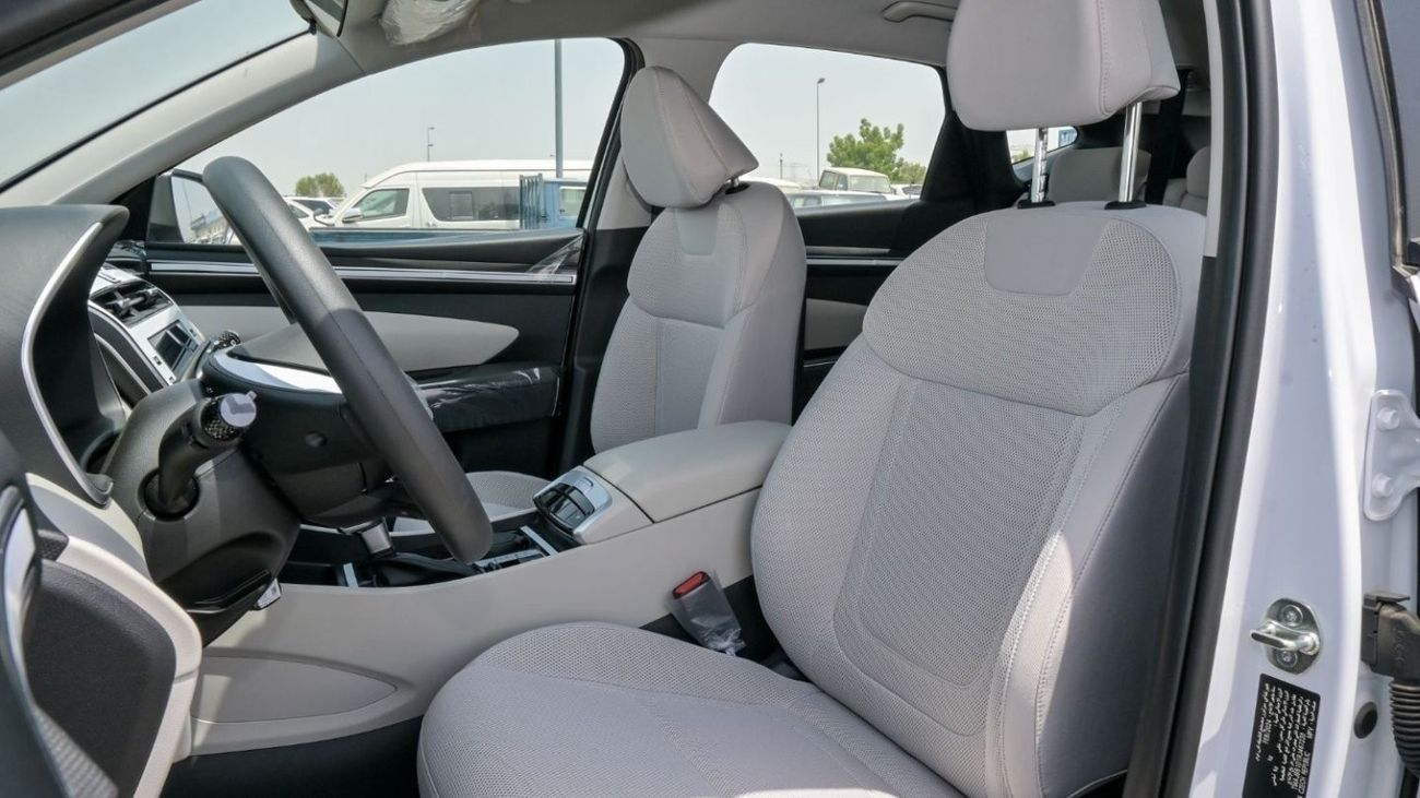 هيونداي توسون Hyundai Tucson GL 2.0L AT 2WD - White - 2024 (Export)