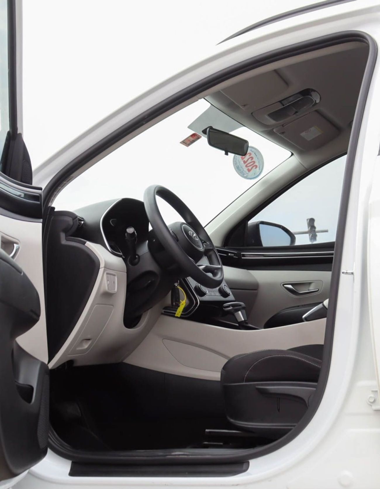 Hyundai Tucson Comfort 1.6L (178 HP) Hyundai Tucson 2.0L 2022 GCC, accident-free, in excellent condition 1431 P.M