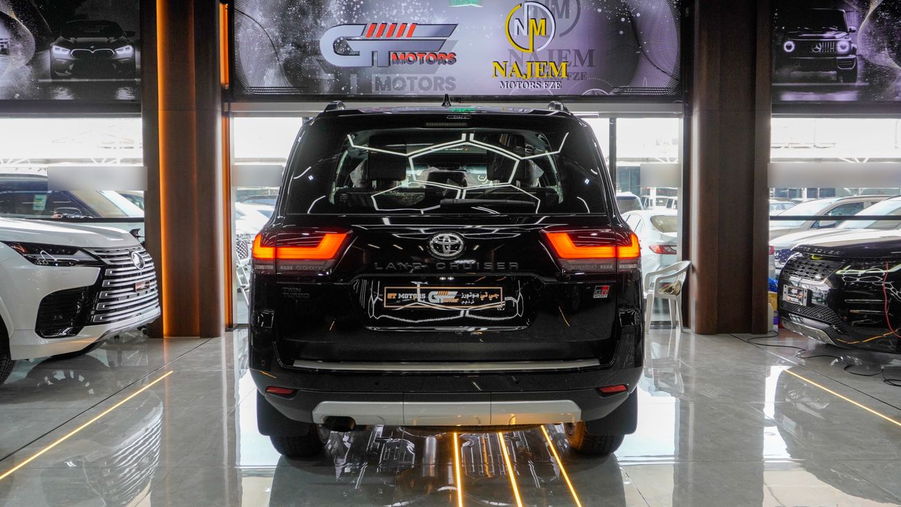 Toyota Land Cruiser GR Sport 3.5 L V6