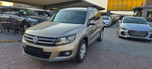 Volkswagen Tiguan S 1.4L
