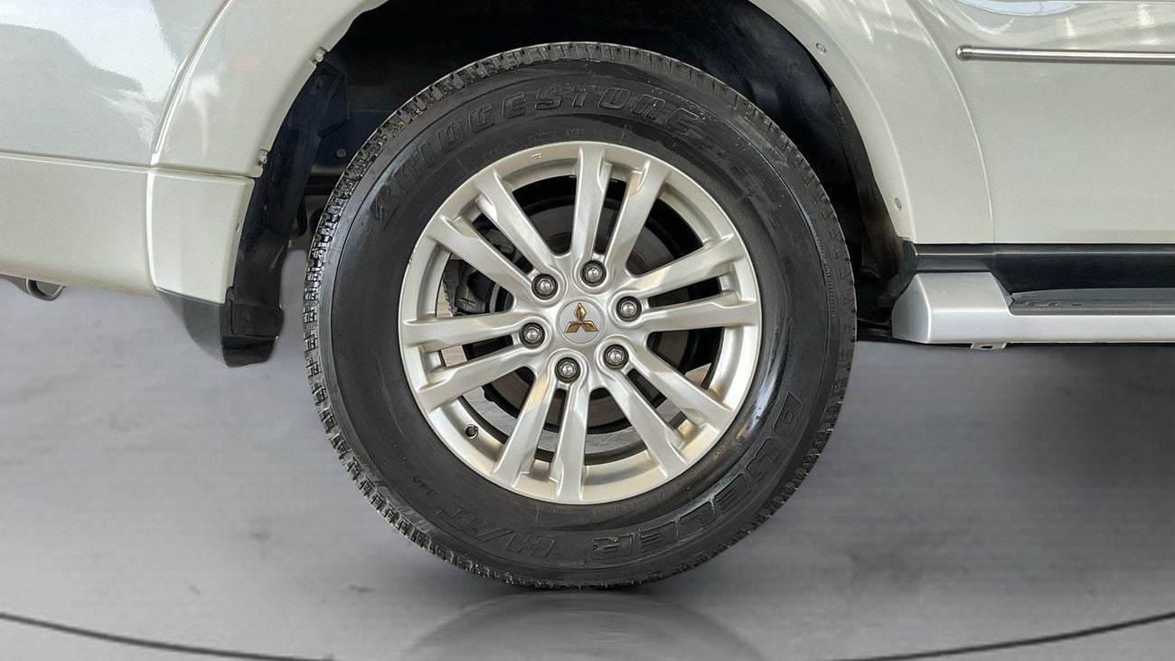 Mitsubishi Pajero GLS Highline 3.8L (274 HP) GLS Highline | Guaranteed Warranty | 0 Down Payment