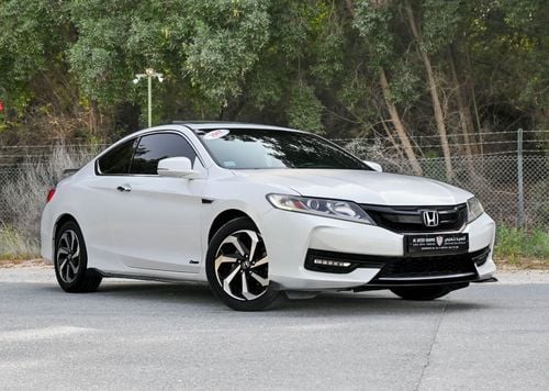 هوندا أكورد كوبيه Honda Accord Coupe Sport 2017 -V4 GCC  accident-free Excellent Condition