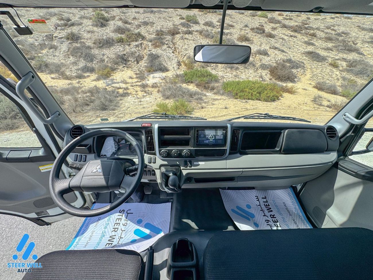 ميتسوبيشي فوسو كانتير Truck | 3.0L Diesel | Euro 5 | Short Chassis | RWD | White | GCC Specs