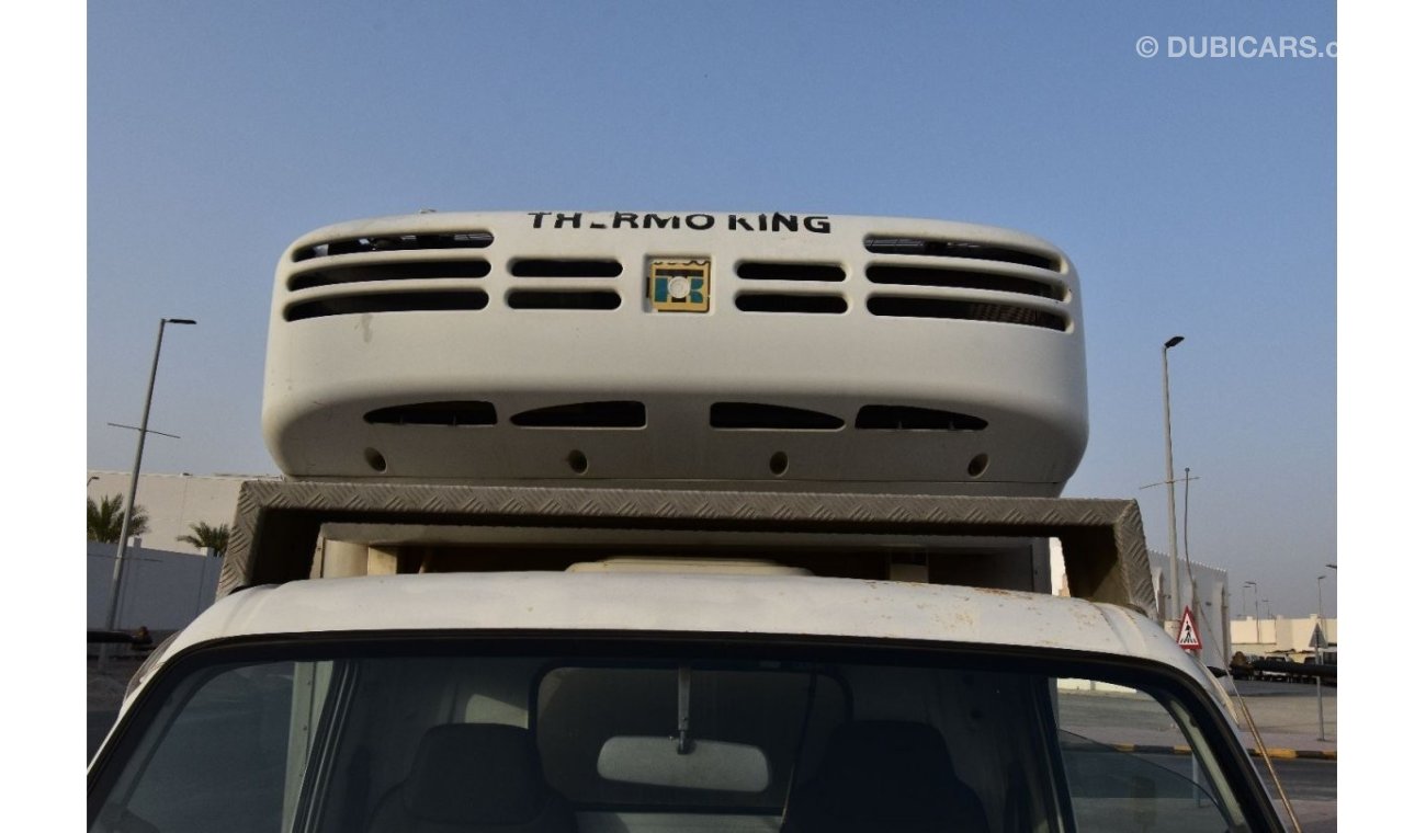 Isuzu Reward 2008 | ISUZU NKR | 14 FEET CHILLER-THERMO KING | GCC | MANUAL TRANSMISSION | VERY WELL-MAINTAINED |