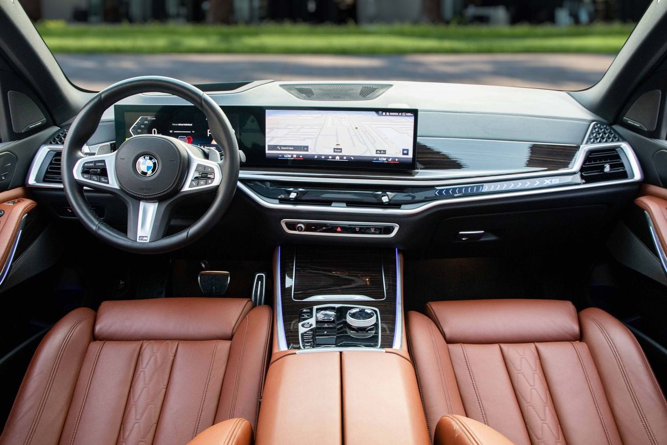 بي أم دبليو X5 XDRIVE40i M SPORT X5 M-Kit | 5,875 P.M | 0% Downpayment | Immaculate Condition!