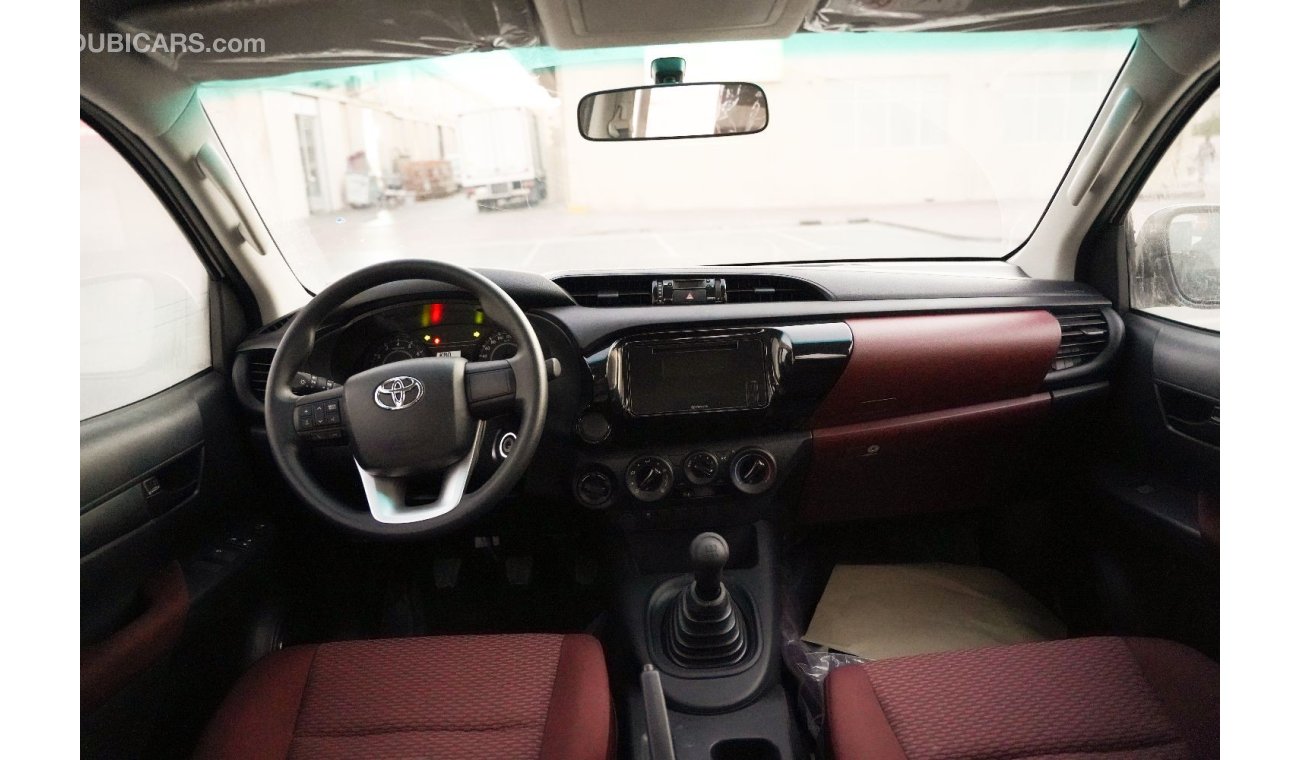 Toyota Hilux 2.7 PETROL GCC MODEL 2022 WITH POWER WINDOWS FOR EXPORT ONLY