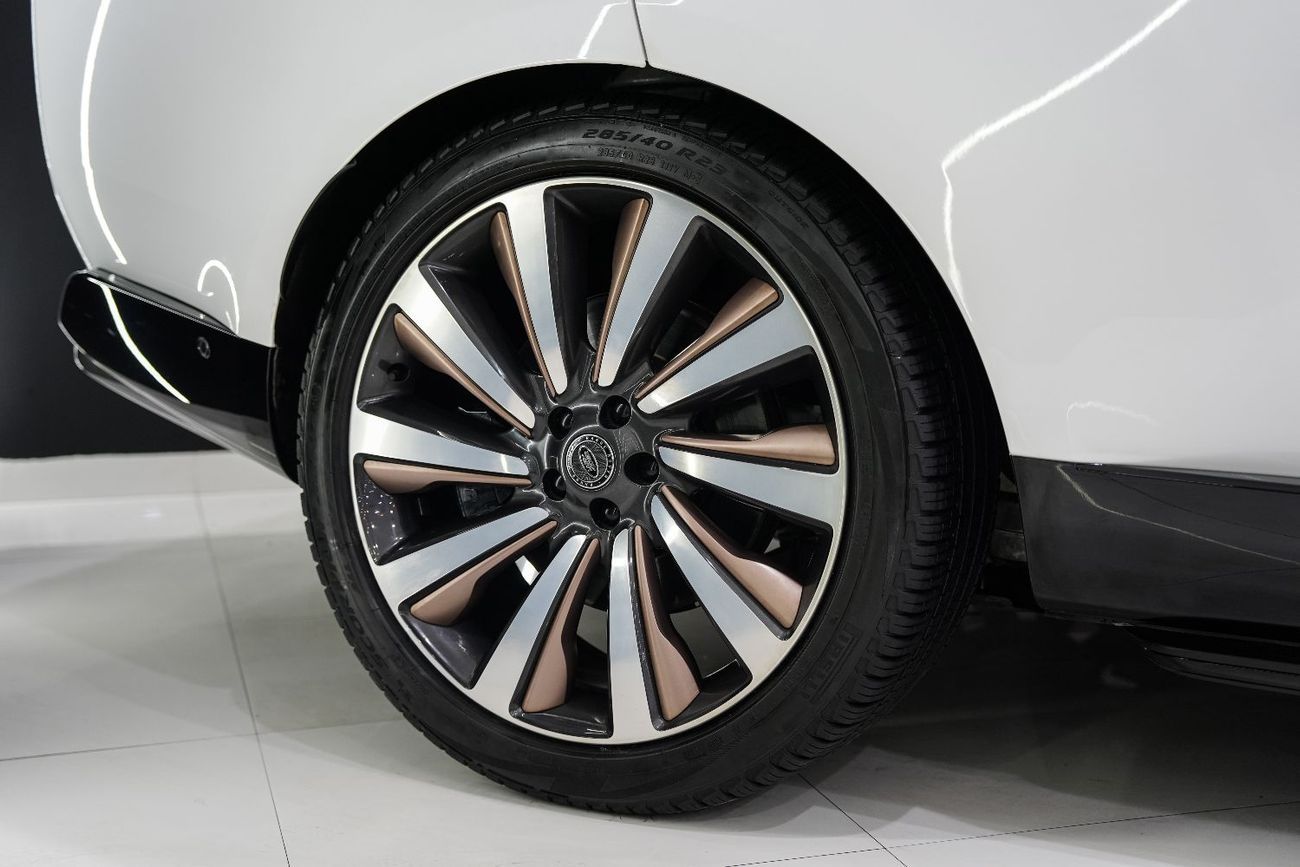 Land Rover Range Rover Vogue SV LWB, Executive Class Rear Seats, Al Tayer Warranty + Service!!