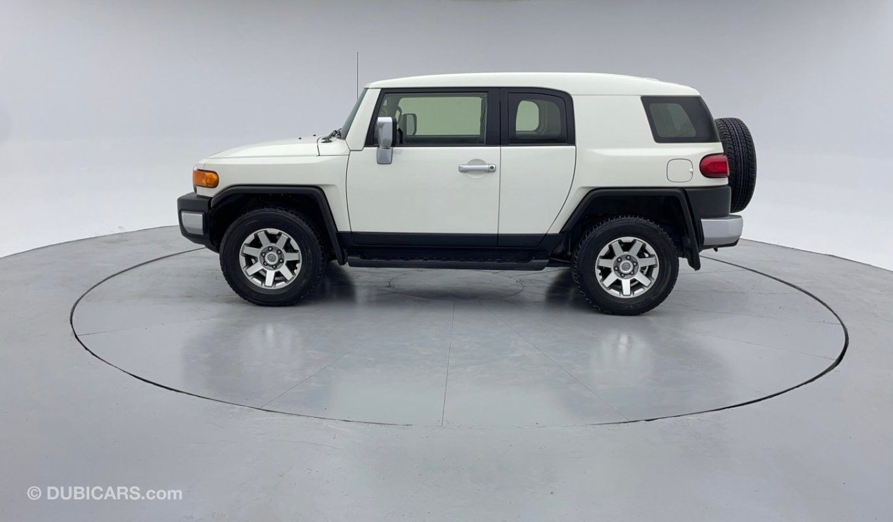 Toyota FJ Cruiser GXR 4 | Zero Down Payment | Free Home Test Drive