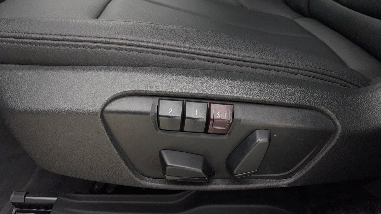 بي أم دبليو X1 SDRIVE 20I EXCLUSIVE 2 | بدون دفعة مقدمة | اختبار القيادة في المنزل