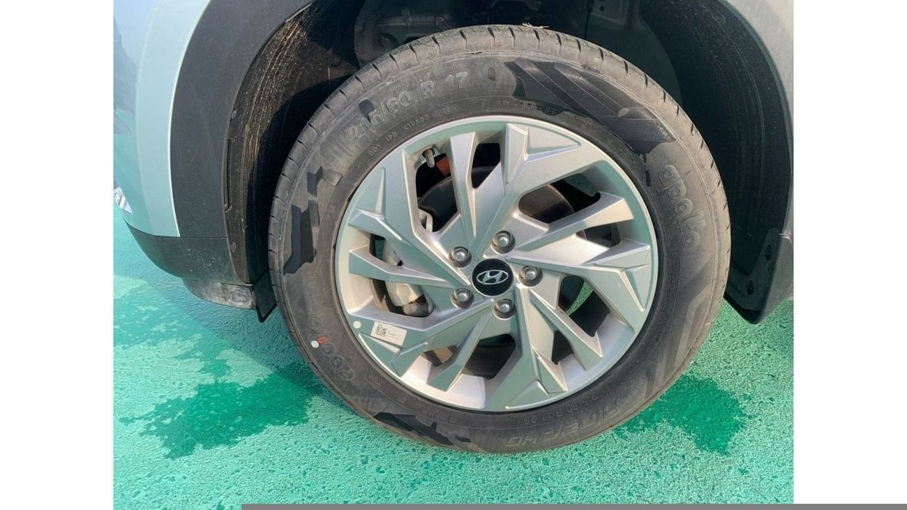 Hyundai Creta 1.5 TURBO WITH SUNFOOF