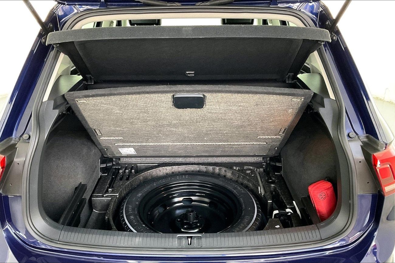 Kia Carens EX| 1 year free warranty | Exclusive Eid offer