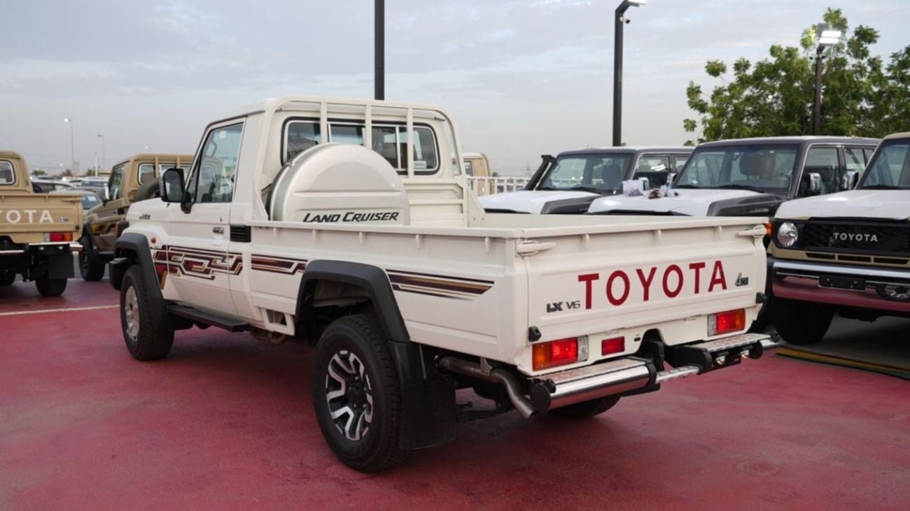 Toyota Land Cruiser Pick Up TOYOTA LC79 PICK-UP SINGLE CABIN 4.0L AUTOMATIC TRANSMISSION DOUBLE TANK 2024 FULL OPTION