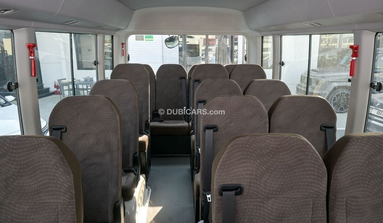 Toyota Coaster 4.2 DIESEL 23 SEATER