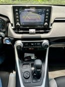 Toyota RAV4 2019 Toyota RAV4 XLE hybrid