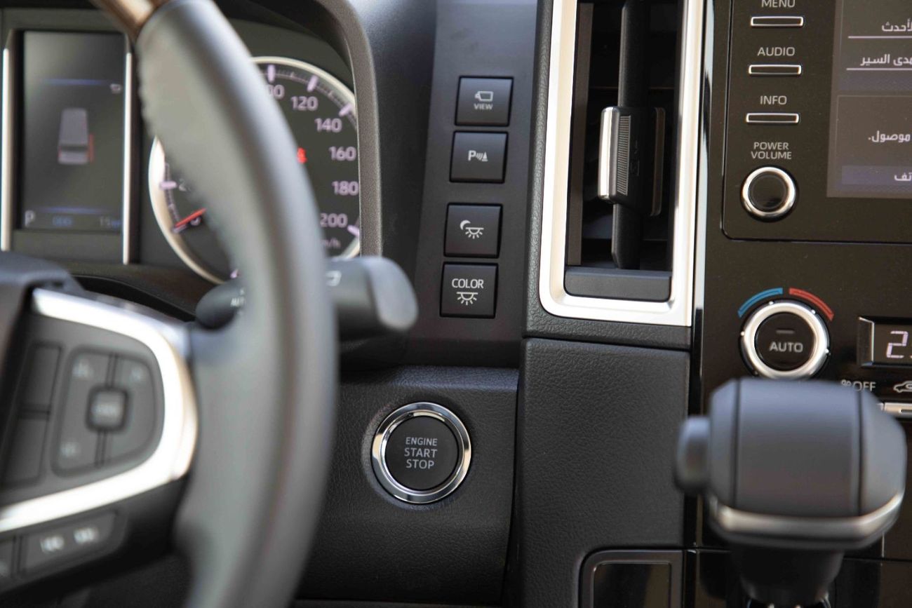 Toyota Granvia 2023 Toyota Granvia 2.8 V - White Pearl inside Black