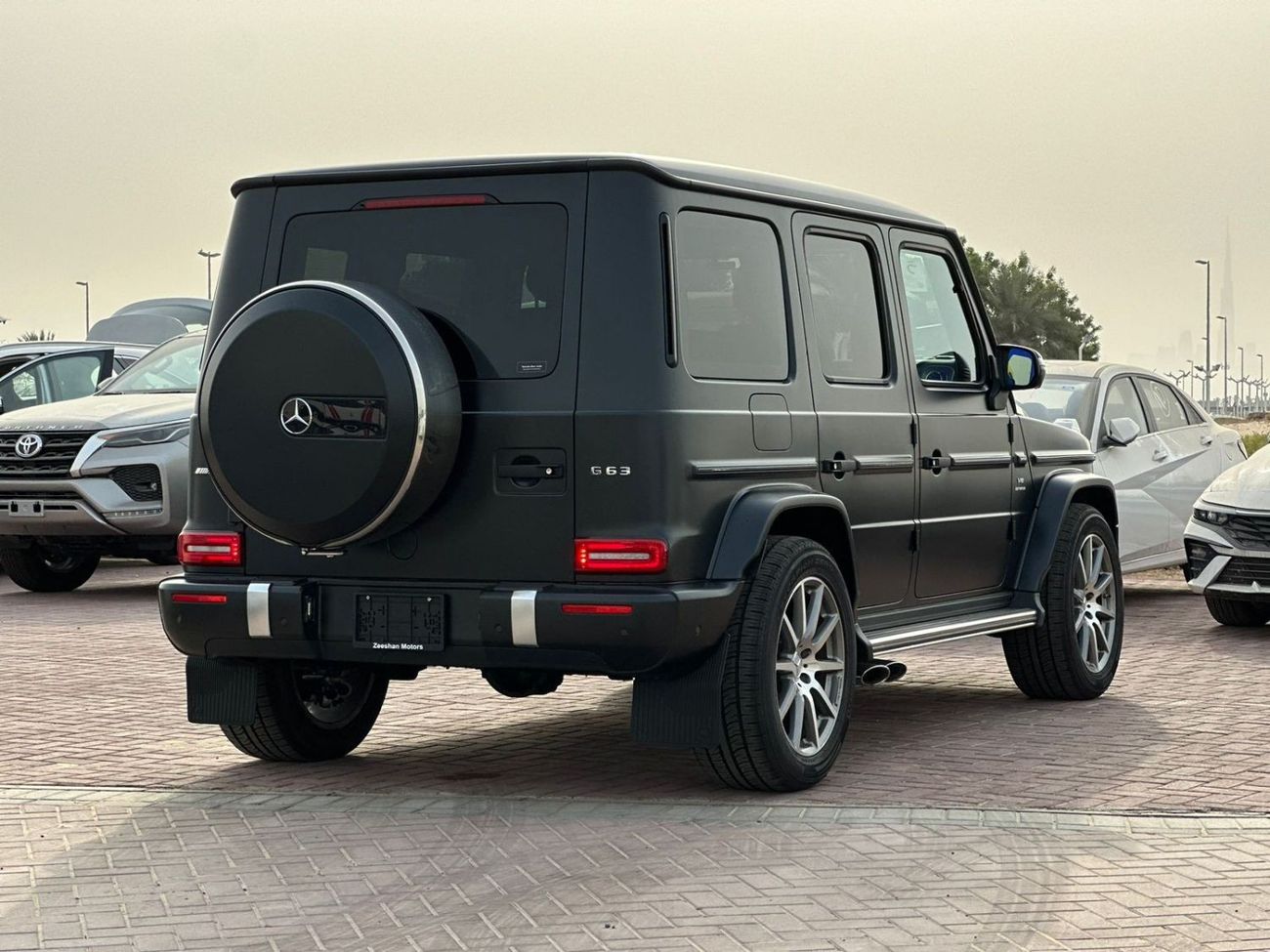 Mercedes-Benz G 63 AMG Premium + MERCEDES BENZ G63 AMG 2022