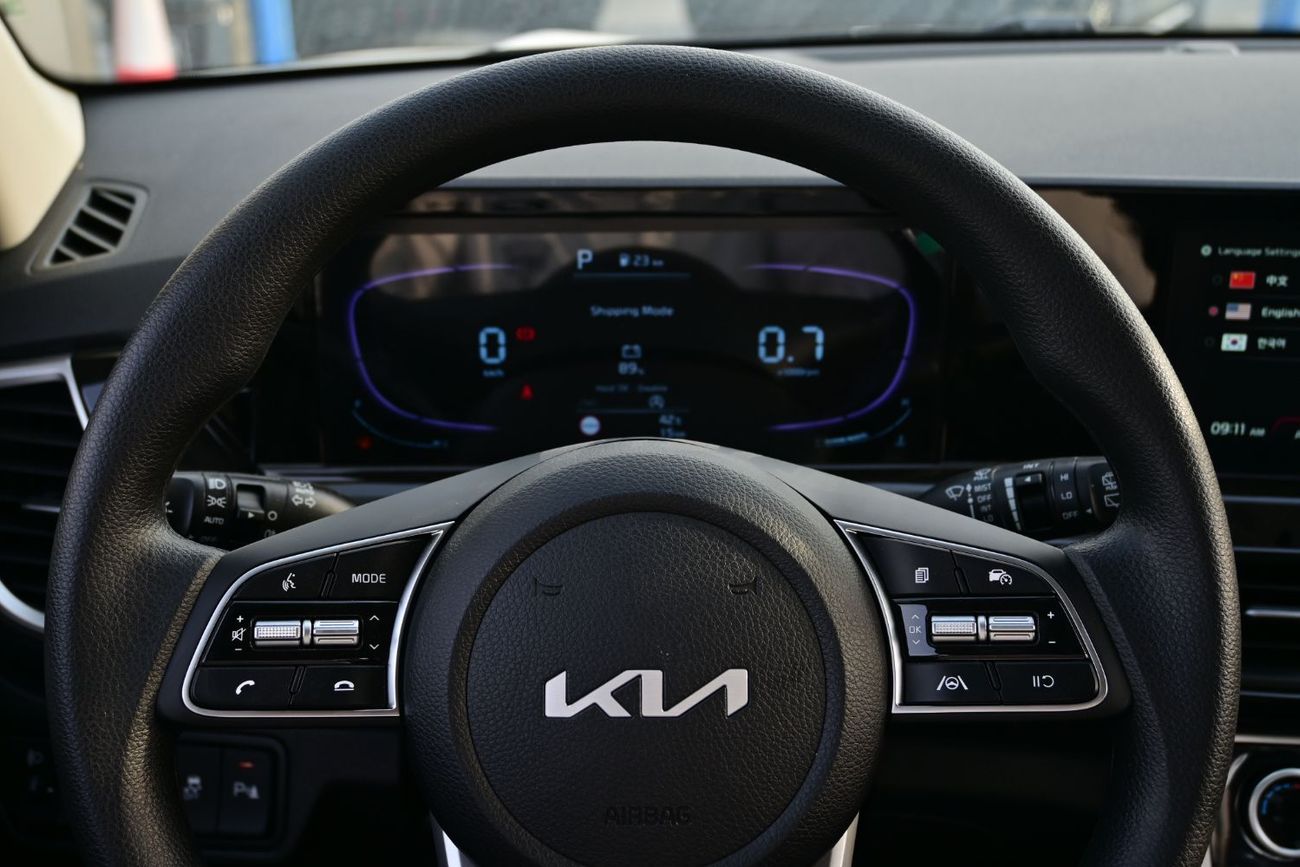 Kia Seltos Kia Seltos 1.5L Petrol, Color White, Model 2025