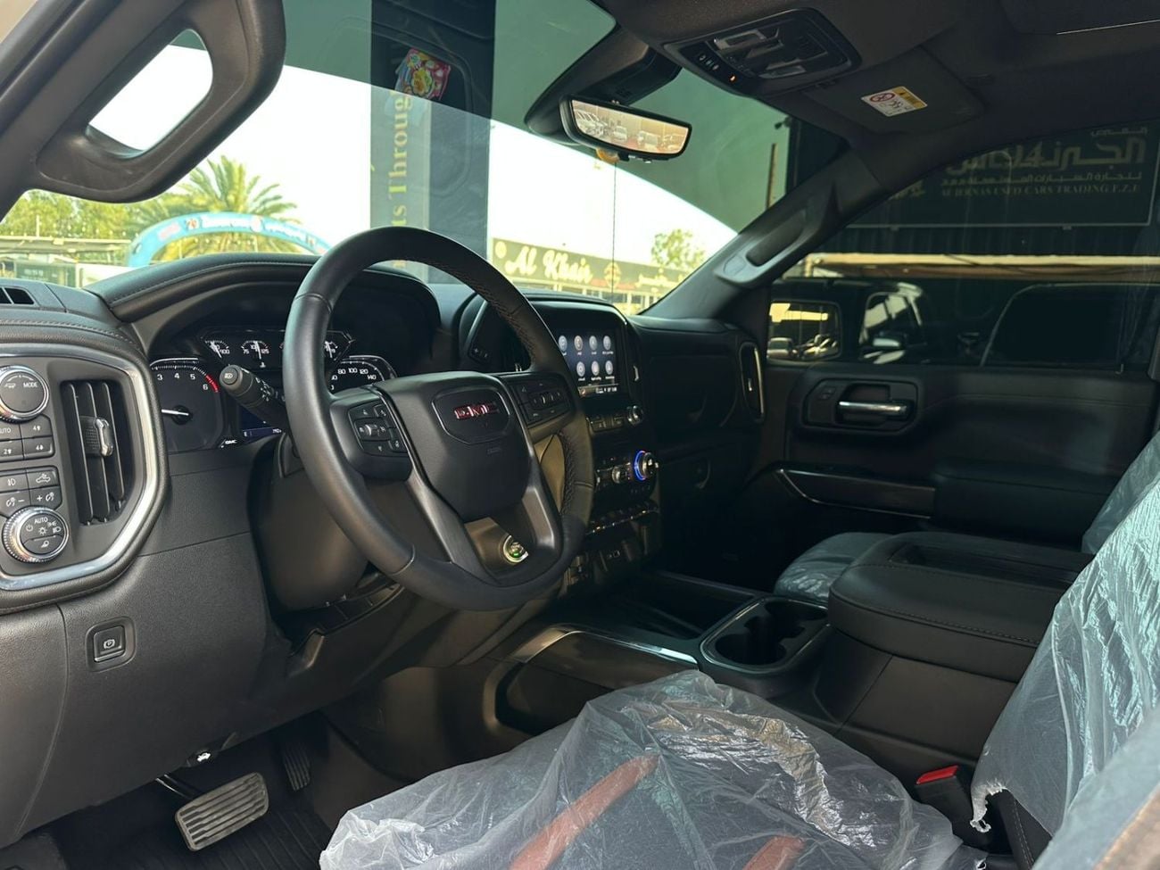 GMC Sierra 6.2L - V8 - 420 hp and 460 lb-ft torque