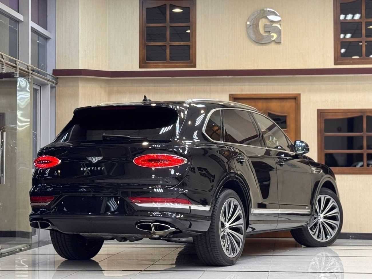 بنتلي بينتايجا  Bentayga 4.0T