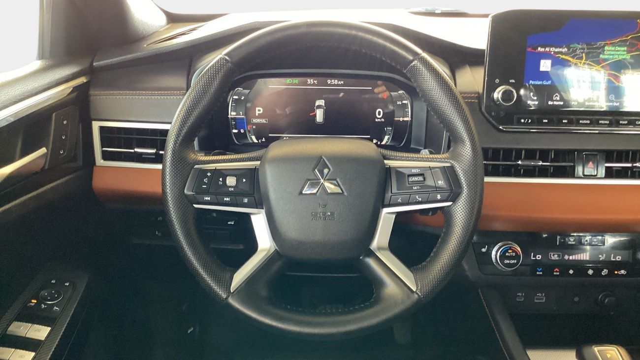 Mitsubishi Outlander 2.5 GLX AUTO 4WD 7SEAT PREMIUM LAUNCH ED | Guaranteed Warranty | 0 Down Payment