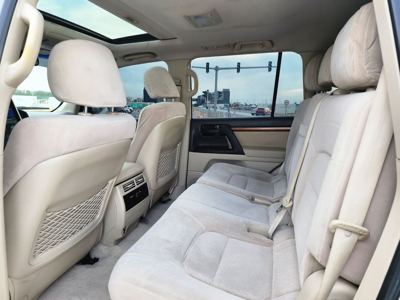 تويوتا لاند كروزر GX.R V6