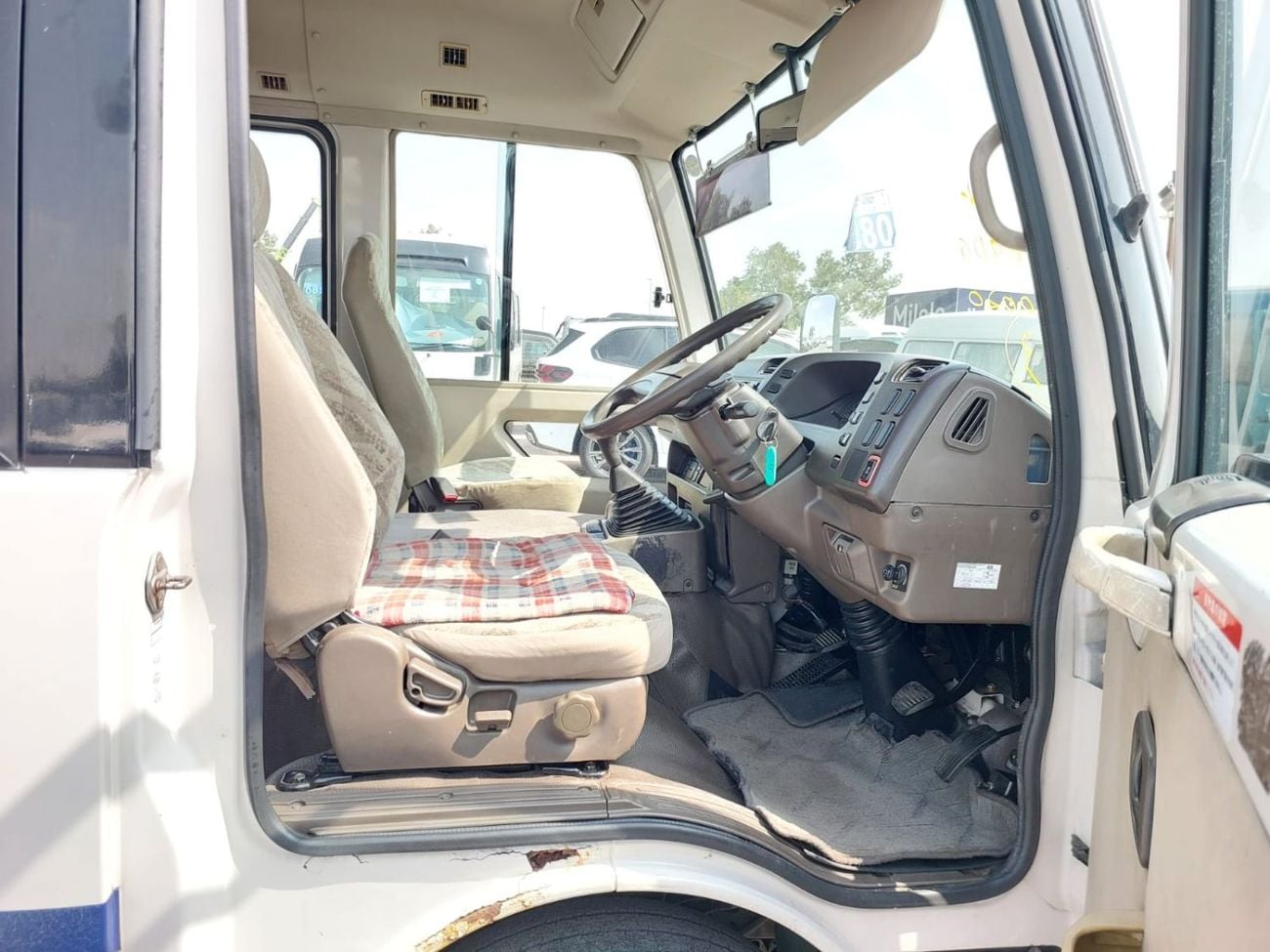ميتسوبيشي روزا (RAMADAN OFFER) MITSUBISHI ROSA BUS RHD 2004 MODEL 4.9 L DIESEL MANUAL(PM00020)