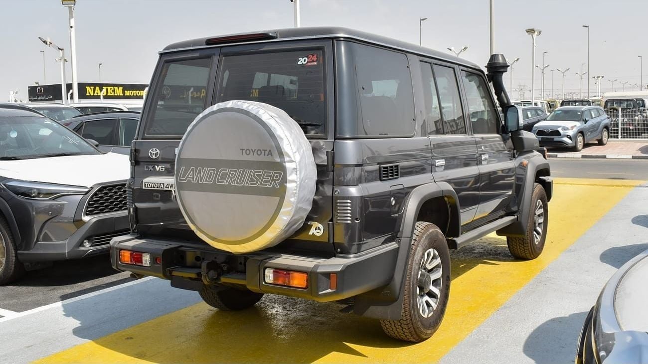 Toyota Land Cruiser 70 4.0L V6 A/T
