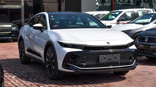 تويوتا كراون 2.4L Hybrid AWD