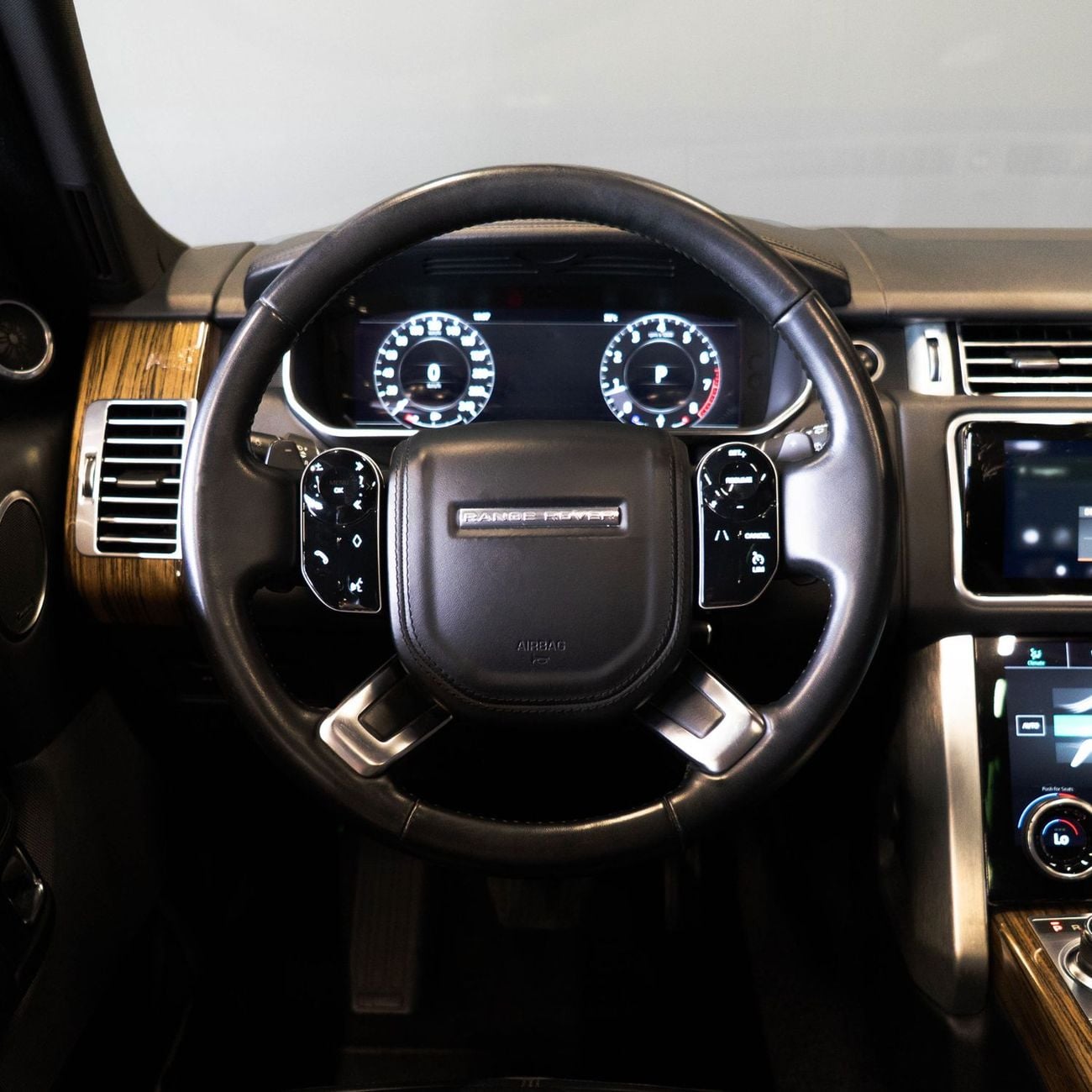 لاند روفر رينج روفر AED 2,107 P.M • 0% Downpayment •  Range Rover HSE • 1 Year Warranty