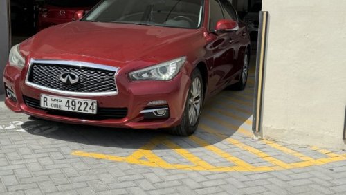 إنفينيتي Q50 2.0 Turbo