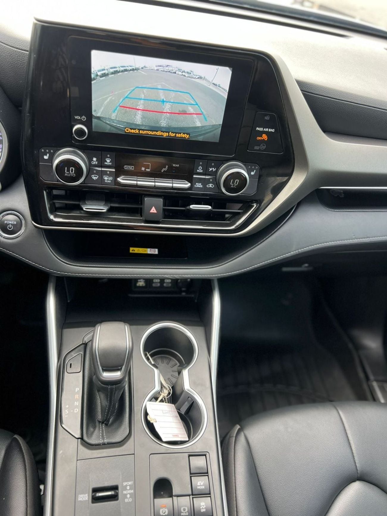 Toyota Highlander LTD HEV 2023 Toyota Highlander Hybrid Full Option - 2.5L V4 - Sunroof - Rear Camera & Radar Leather Sea