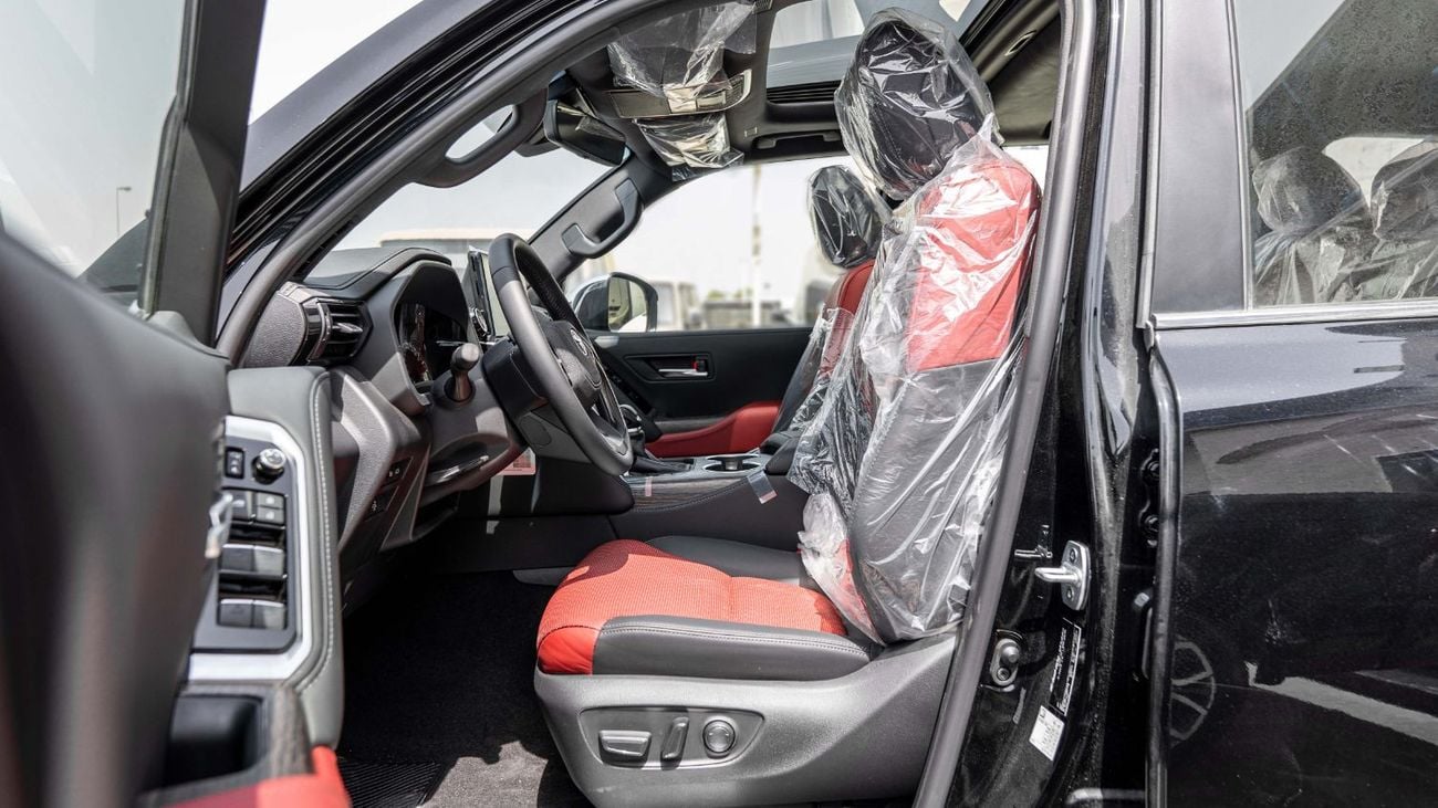 تويوتا لاند كروزر 2025 Toyota Land Cruiser VX 4.0L AT Petrol (Black-Red)