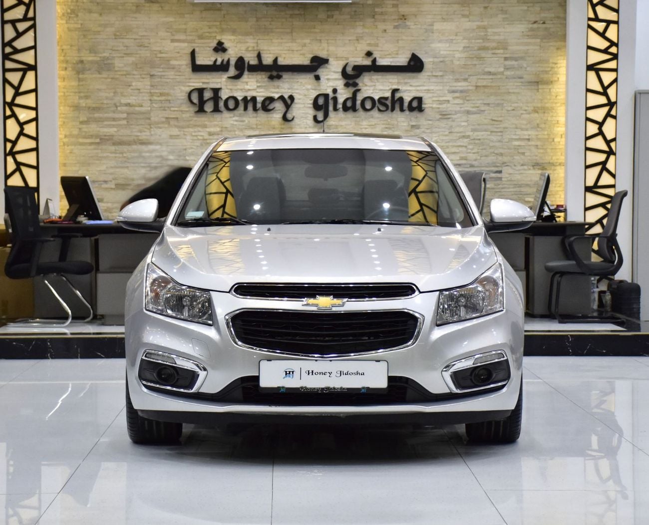 Chevrolet Cruze LT EXCELLENT DEAL for our Chevrolet Cruze LT ( 2017 Model ) Silver Color GCC Specs