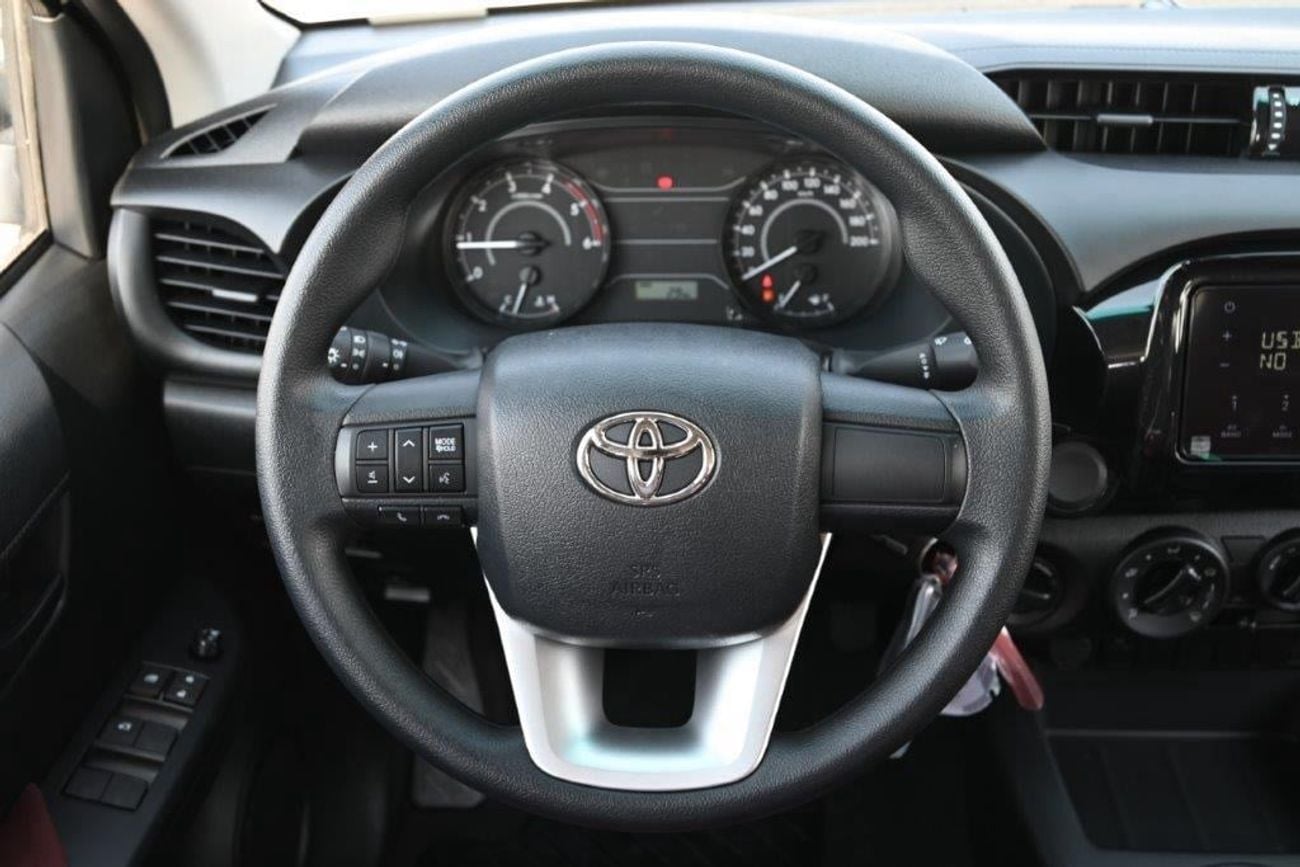 تويوتا هيلوكس Toyota Hilux 2.4 MT 2026 basic Oman GCC