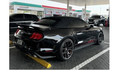 Ford Mustang 2.3L EcoBoost Fastback A/T