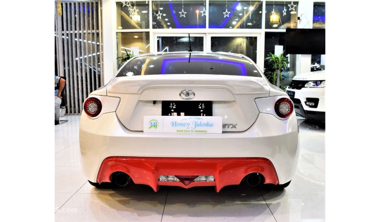 Toyota 86 GTX 86 2014 Model!! in White Red Color! GCC Specs