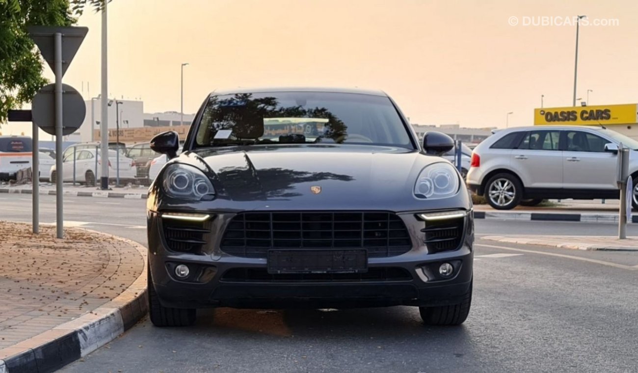 Porsche Macan S 2015 GCC Perfect Condition Low Mileage