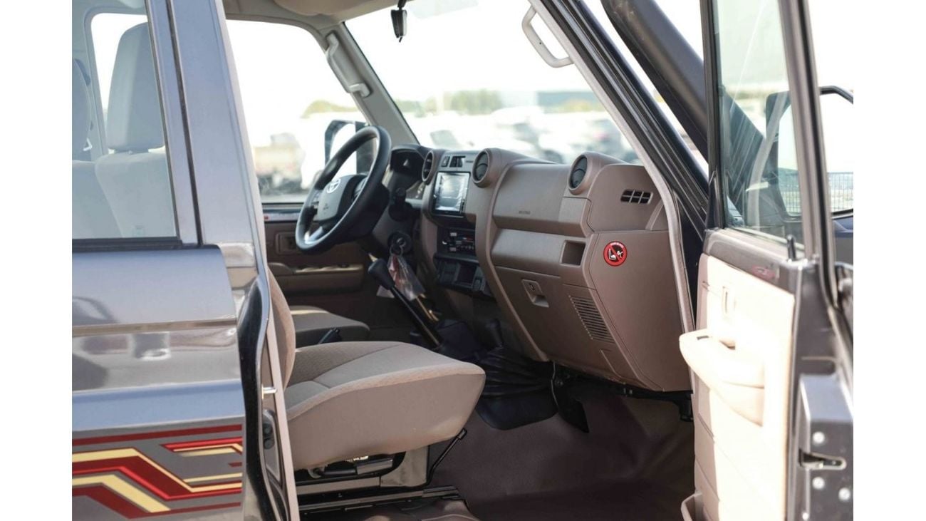 Toyota Land Cruiser Pick Up 2024 Toyota LC79 4X4 Double Cab 4.5 V8 - Grey Mettalic inside Beige | Export Only