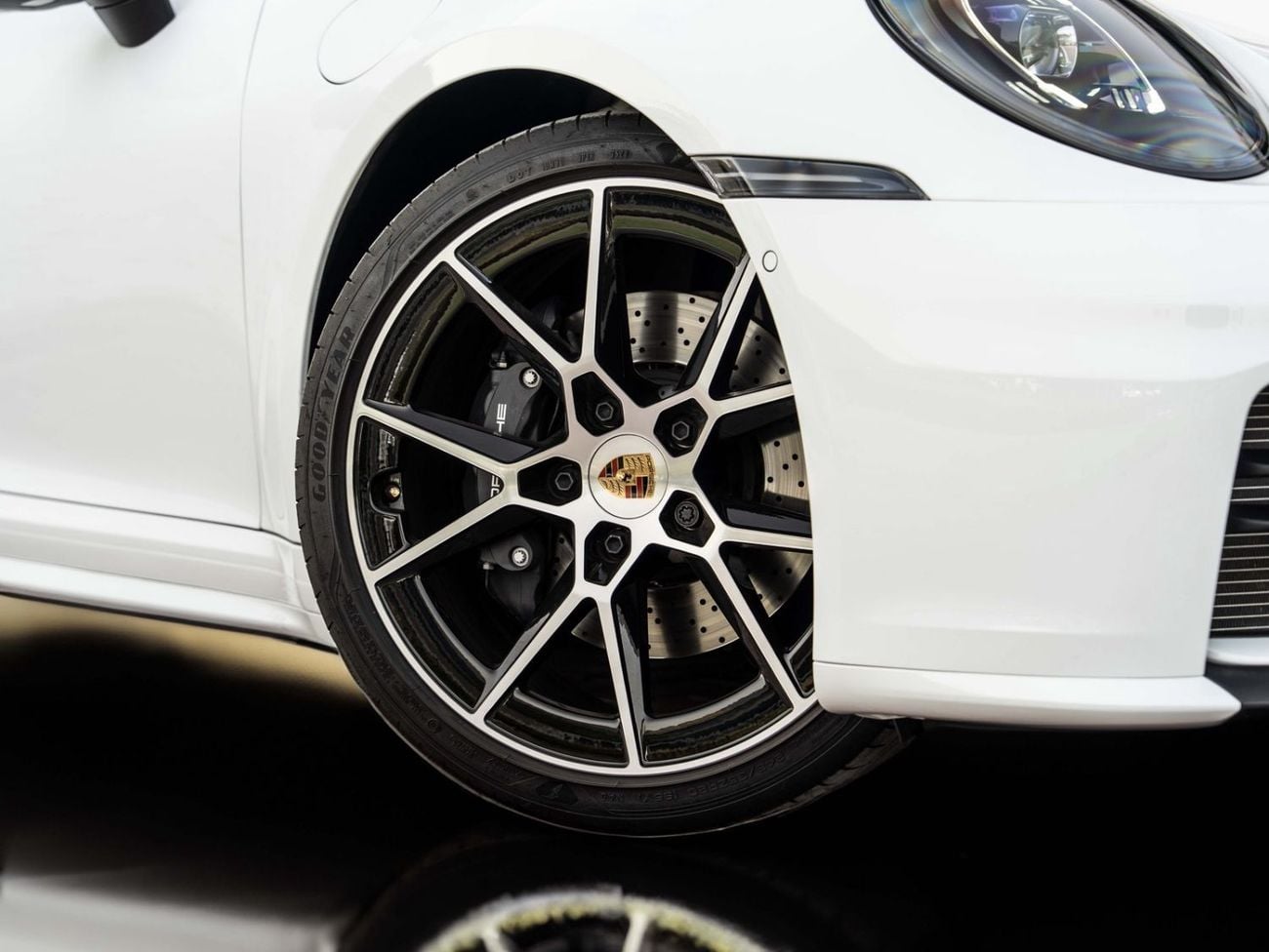 Porsche 911 CARRERA S Porsche 911 Carrera 2025