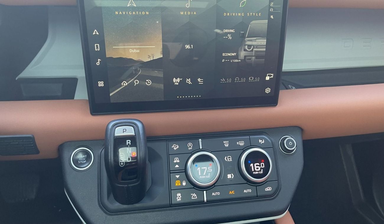 لاند روفر ديفندر P400 110 S 3.0L (5 Seater)