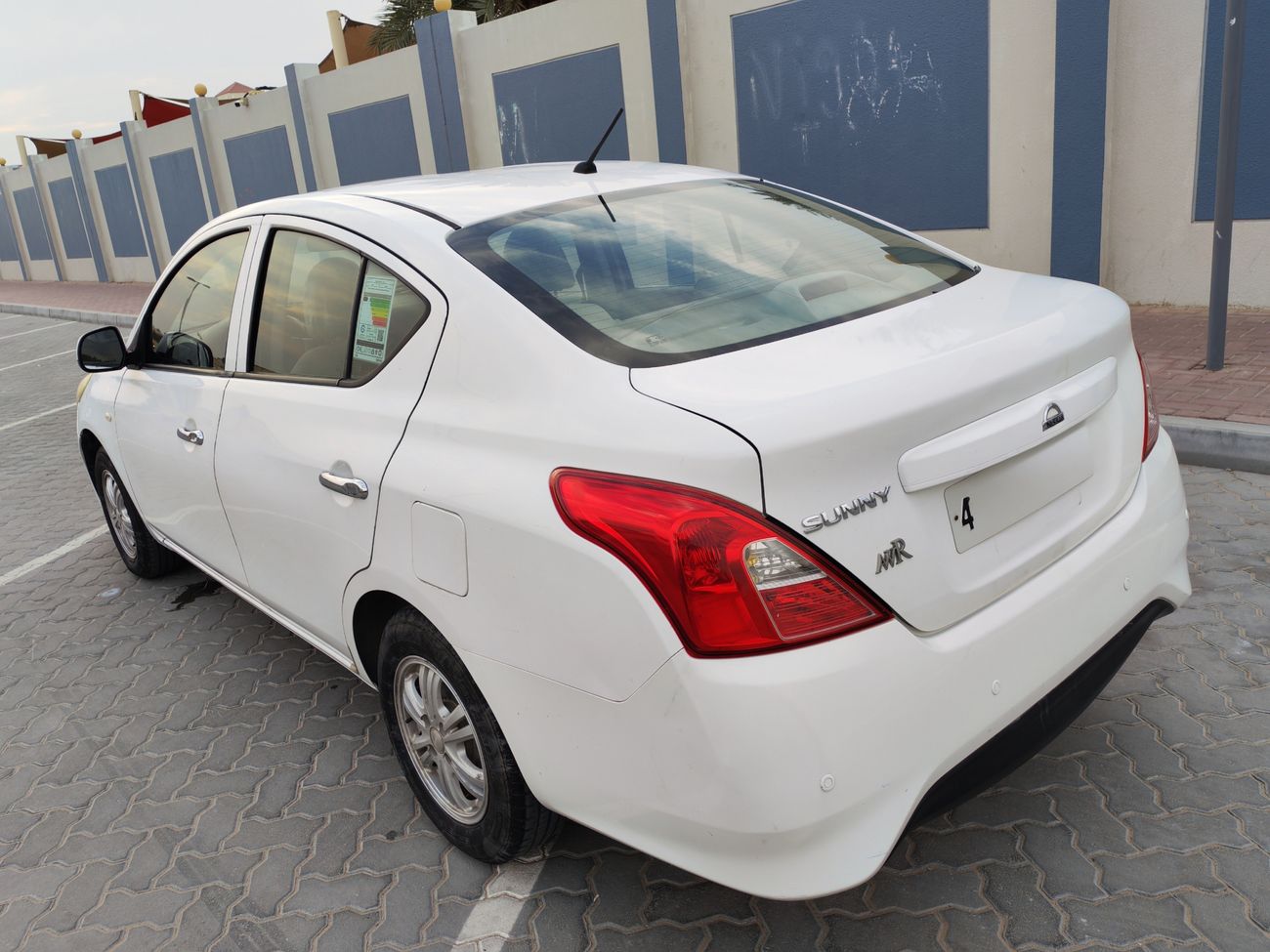 نيسان صني 1.5L