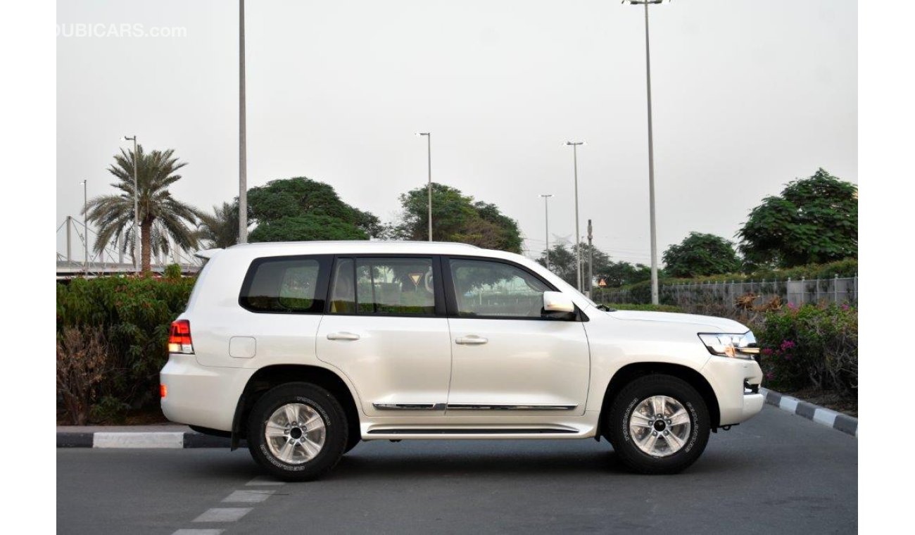 Toyota Land Cruiser 200 GX-R 4.5L DIESEL SUV AT With Kdss